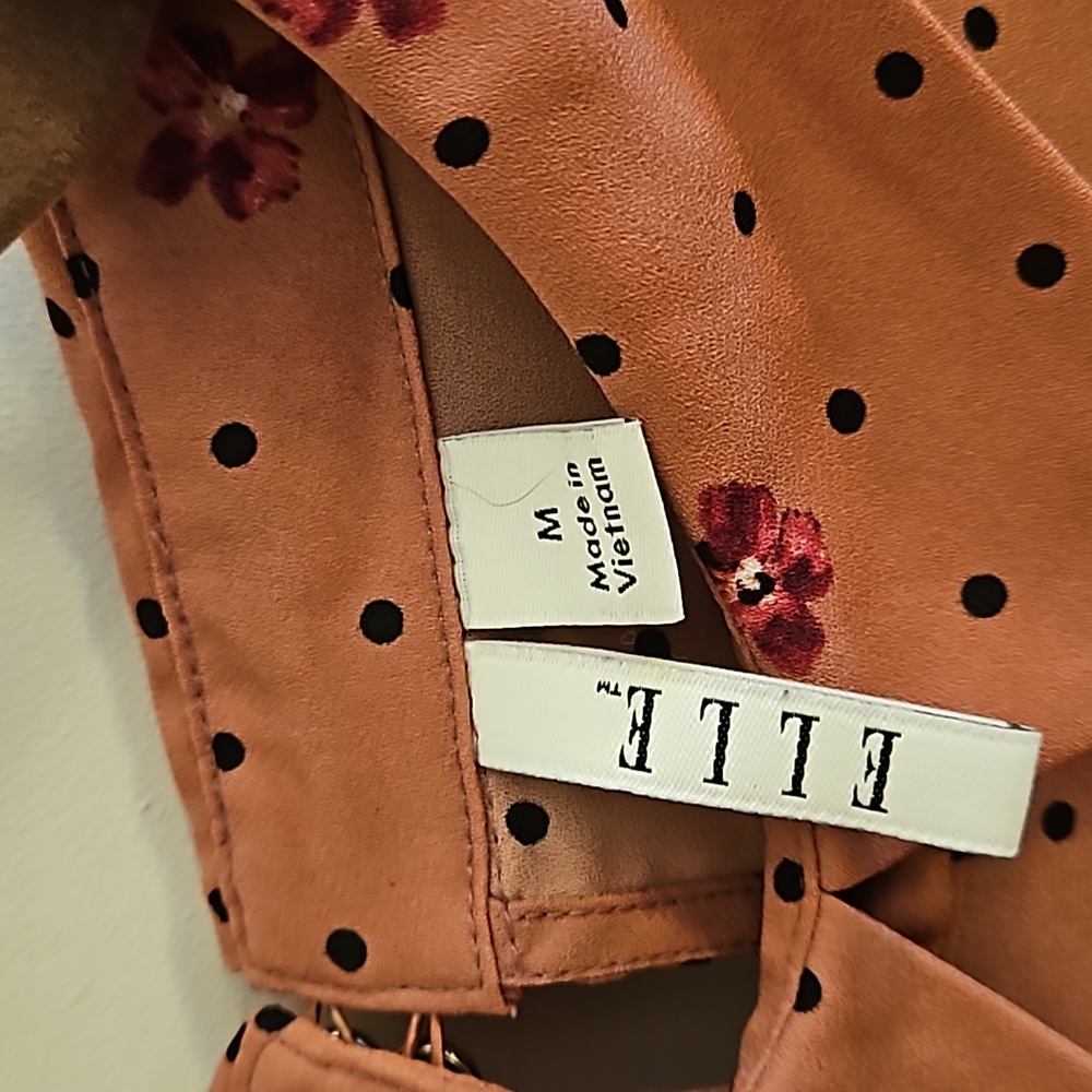 Elle Blouse - Picture 5 of 9